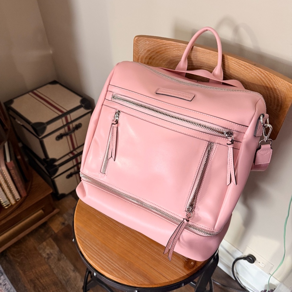 House of Flynn Isla Camera Backpack.